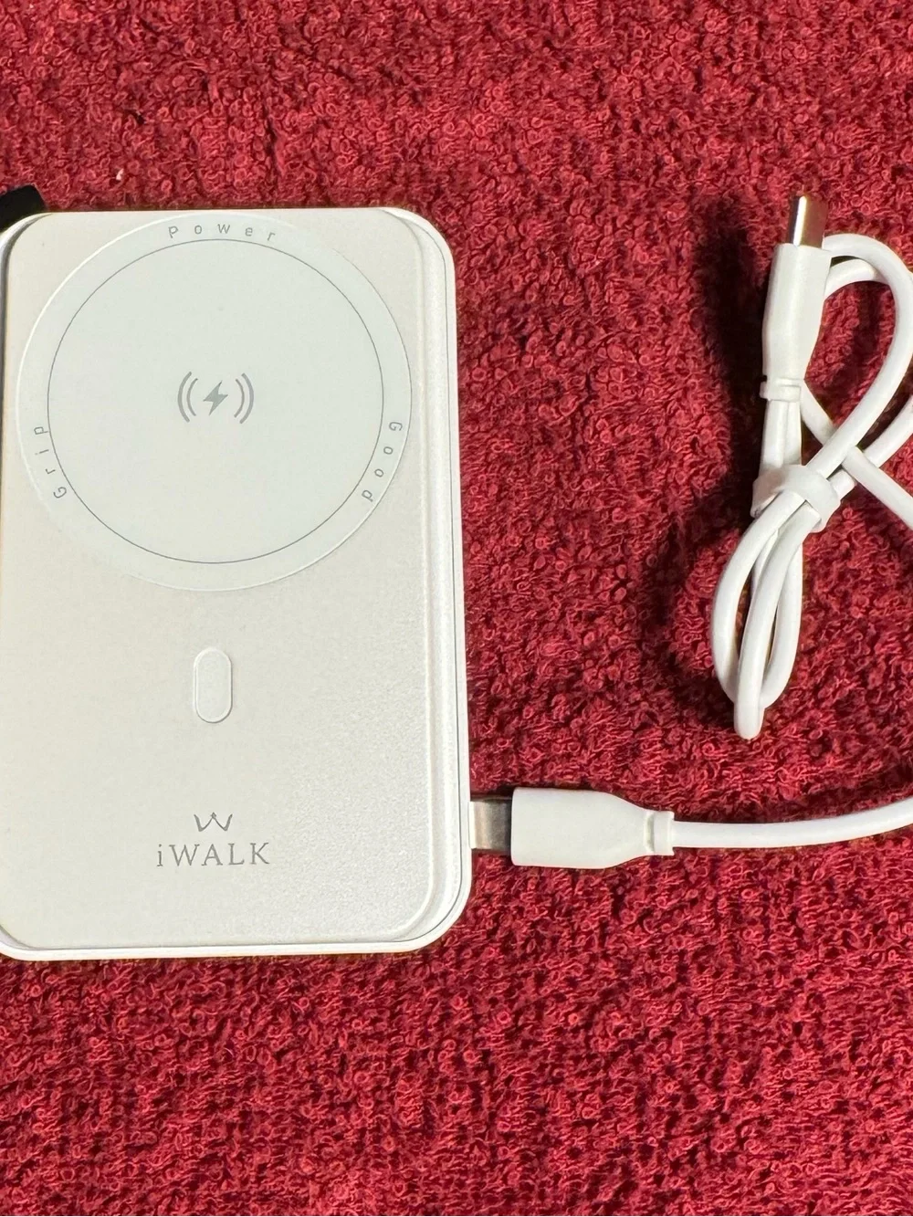 iWalk 5000mAh Magnetic Wireless Portable Charger With Stand White